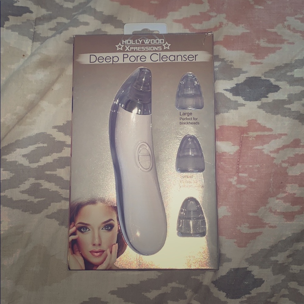 Hollywood Expressions —> Deep Pore Cleanser